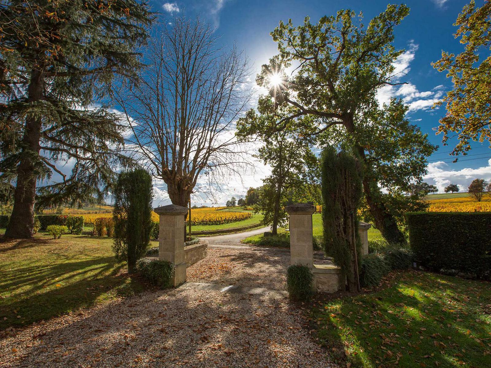 Entrée du Château du Palanquey